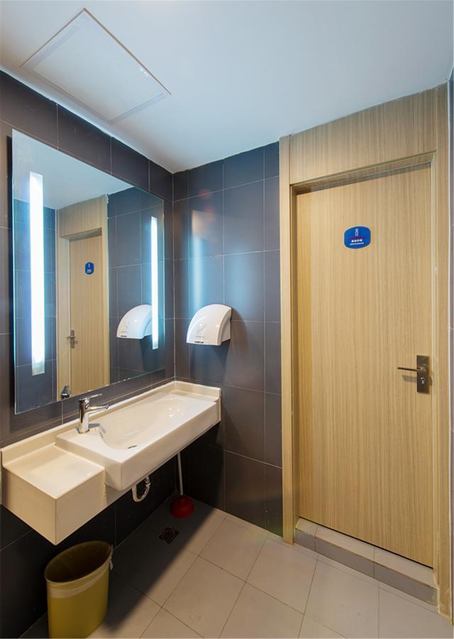 Hanting Hotel Zhuhai Gongbei Port Qinglv Nanlu Branch Extérieur photo